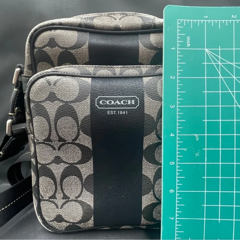 Coach Heritage Stripe Flight Shoulder Bag - Picture 3 of 8
